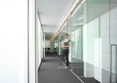 Bedrijvencentrum 3koningen Torhout | ☎ 050 21 50 21 ➡️ Te huur: kantoorruimtes met vergader- en alle andere faciliteiten in inspirerend kader